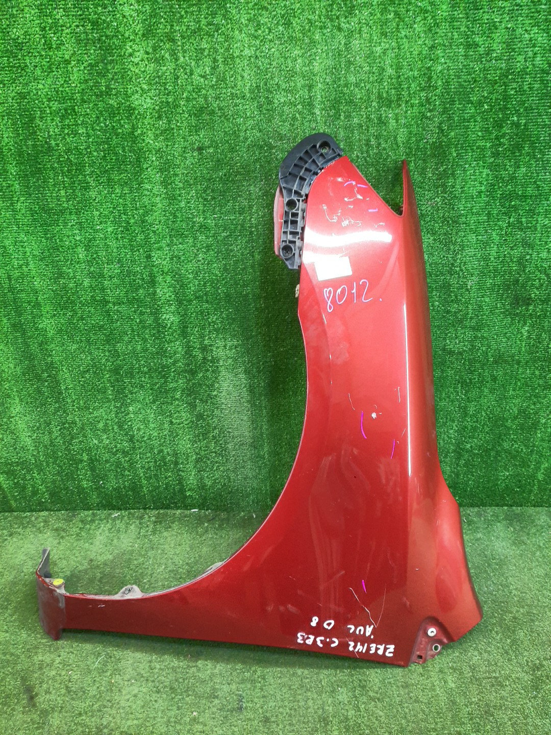 Крыло левое переднее TOYOTA COROLLA FIELDER, COROLLA  AXIO ZRE144G, ZRE142G, NZE144G, NZE141G, NZE141, NZE144, ZRE142, ZRE144 8012 1 ракурс