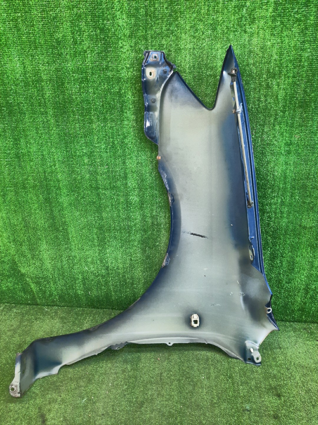 Крыло правое переднее TOYOTA COROLLA NZE121 8052 4 ракурс