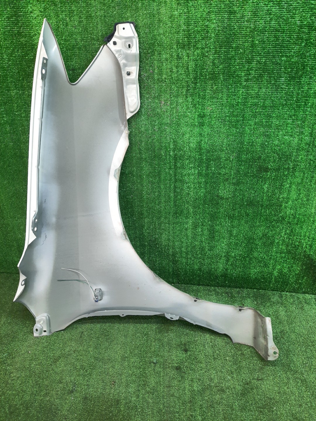 Крыло левое переднее TOYOTA COROLLA NZE121 8095 4 ракурс