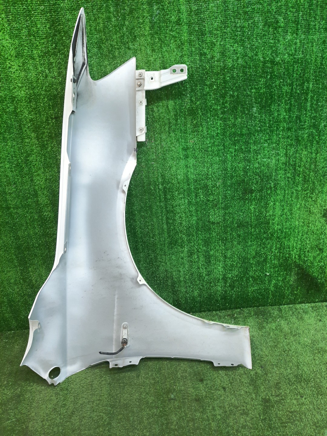 Крыло левое переднее MITSUBISHI LANCER, GALANT FORTIS CY4A, CY2A, CY3A, CY6A, CX6A, CX4A, CX3A 8131 2 ракурс