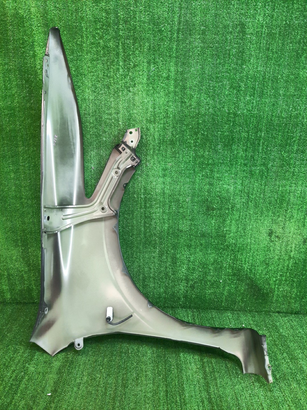 Крыло левое переднее HONDA STREAM RN9, RN6, RN7, RN8 8277 5 ракурс
