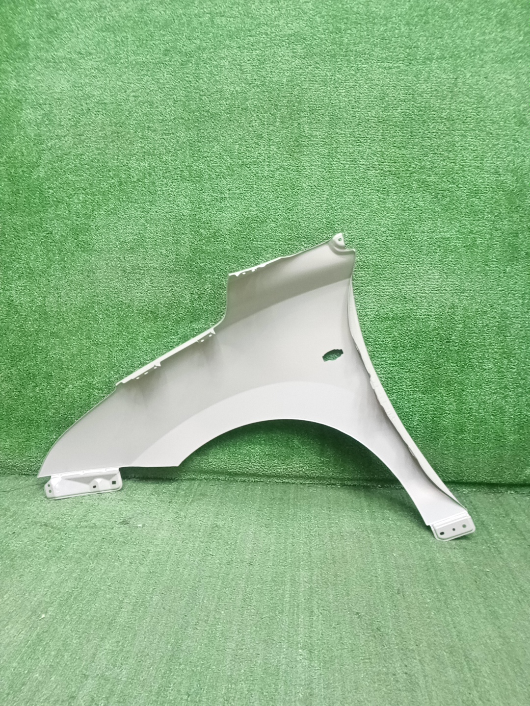 Крыло правое переднее SUZUKI BALENO WB42S 57611-M68P10 4 ракурс