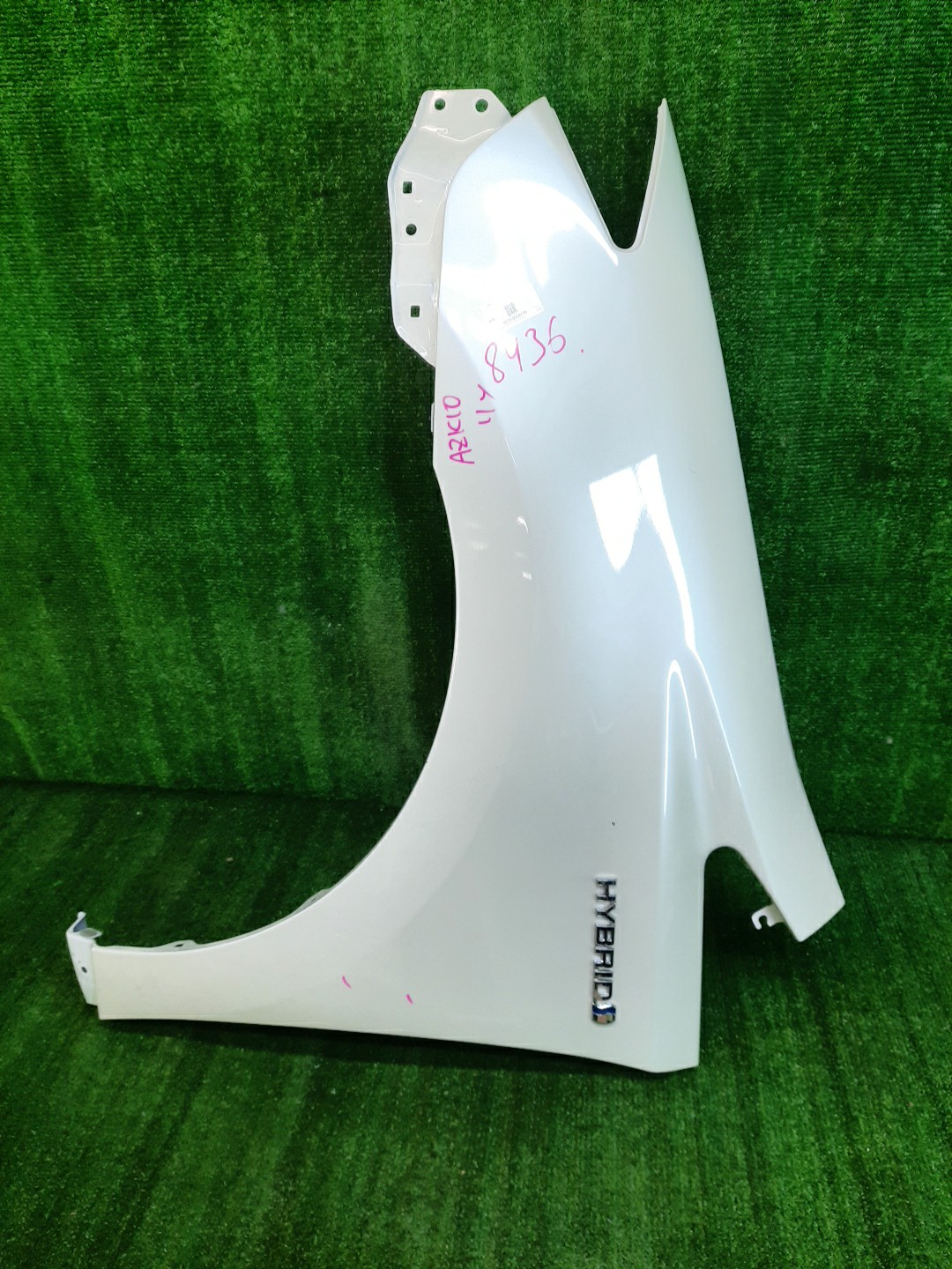 Крыло левое переднее TOYOTA SAI AZK10 8436 1 ракурс