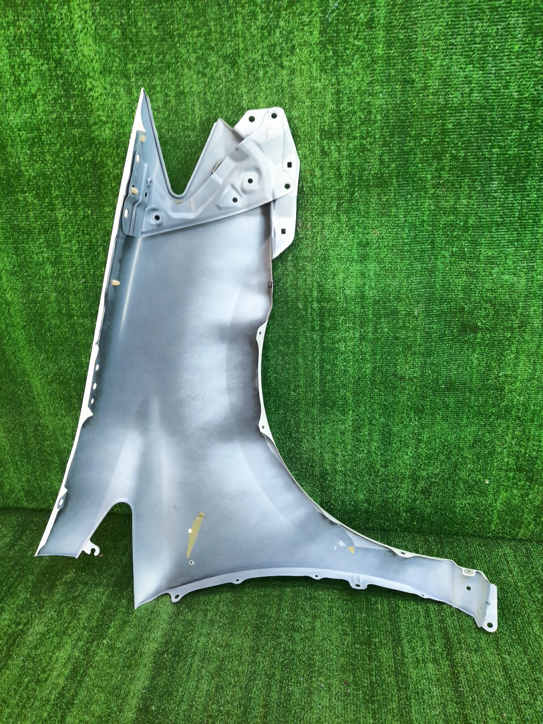 Крыло левое переднее TOYOTA SAI AZK10 8436 3 ракурс