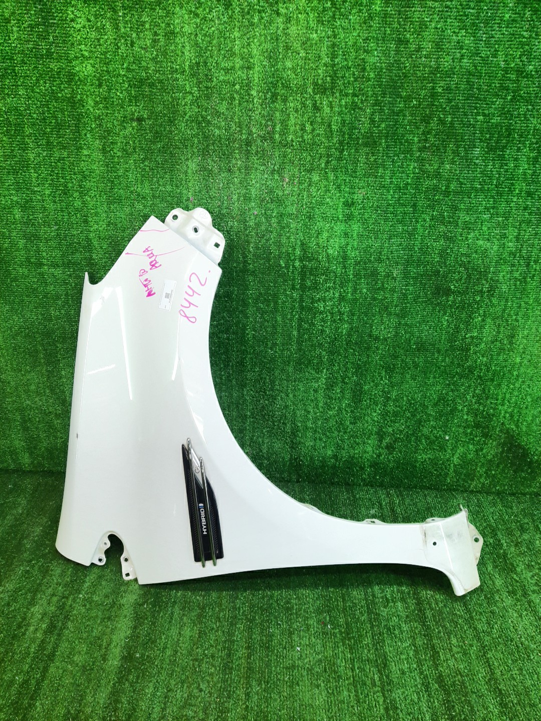 Крыло правое переднее TOYOTA AQUA NHP10 8442 1 ракурс