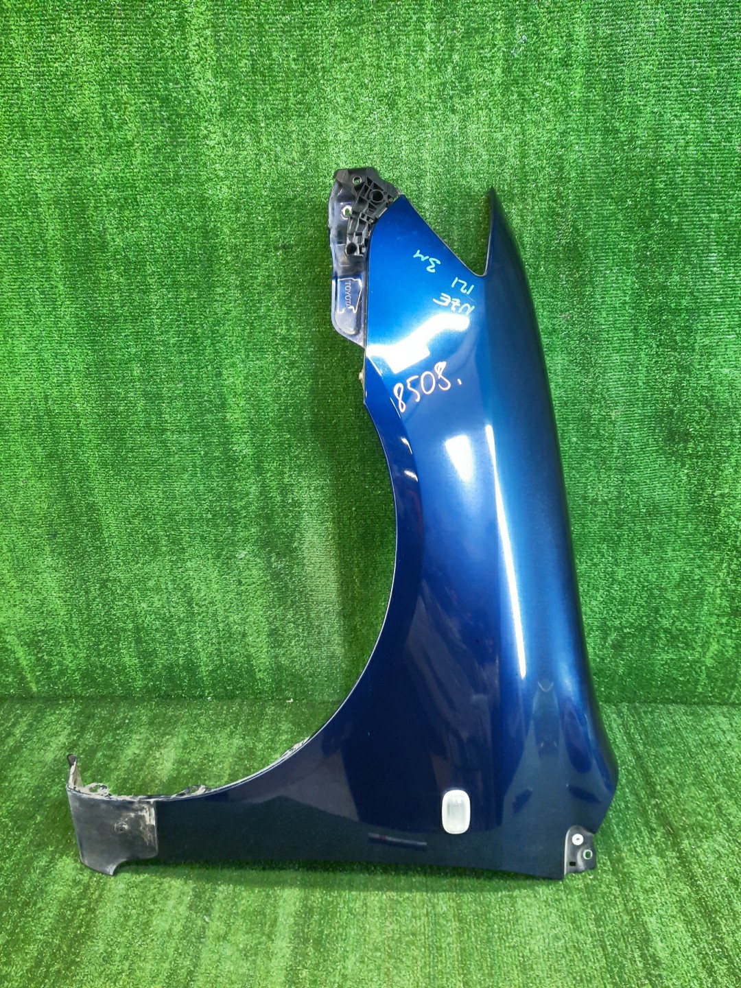 Крыло левое переднее TOYOTA COROLLA FIELDER NZE121G 8508 1 ракурс