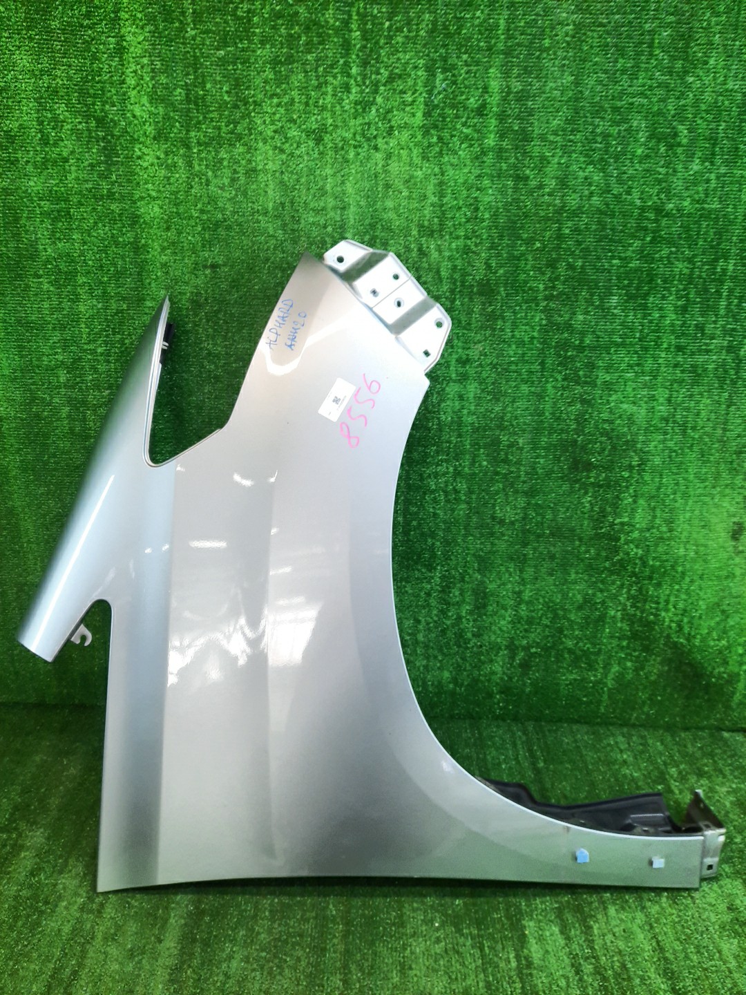 Крыло правое переднее TOYOTA ALPHARD ANH25W, GGH25W, GGH20W, ANH20W 8556 1 ракурс