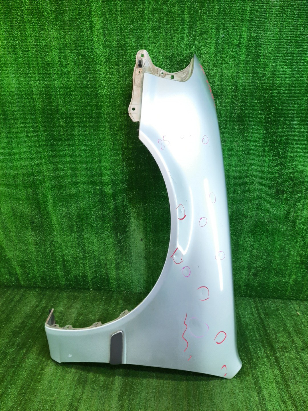 Крыло левое переднее TOYOTA SPRINTER AE111, AE114, AE110, EE111, CE110, CE114 8578 1 ракурс