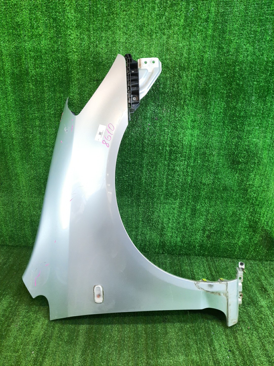 Крыло правое переднее HONDA STREAM RN2, RN1, RN3, RN4, RN5 8610 1 ракурс