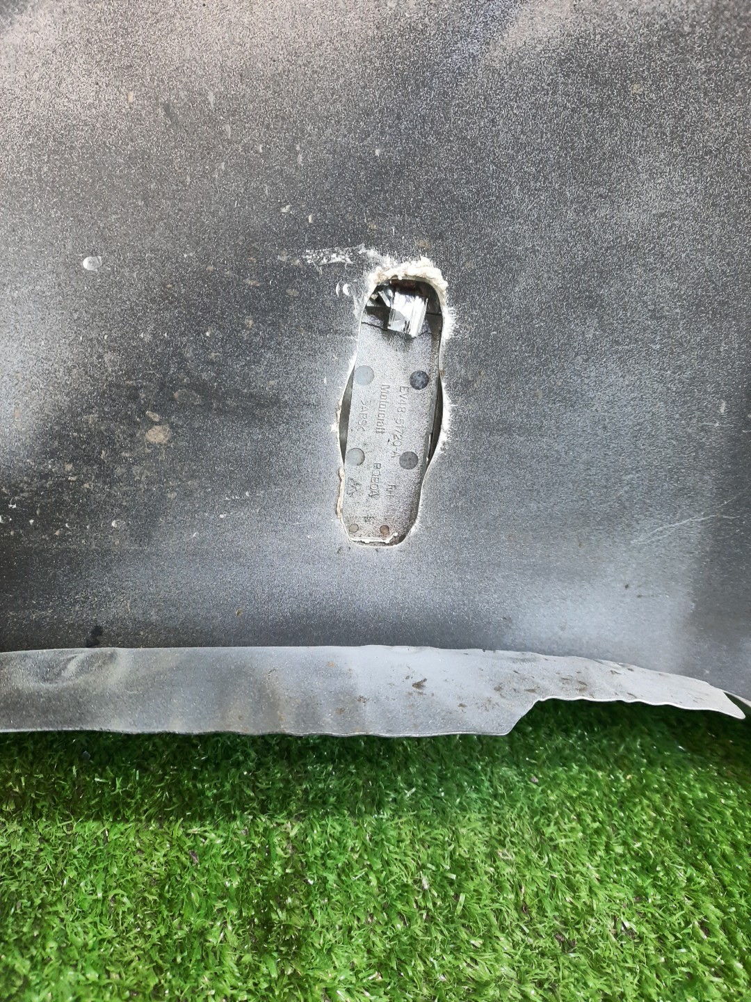 Крыло правое переднее FORD ESCAPE LFAAJ, LFAL3 8631 4 ракурс