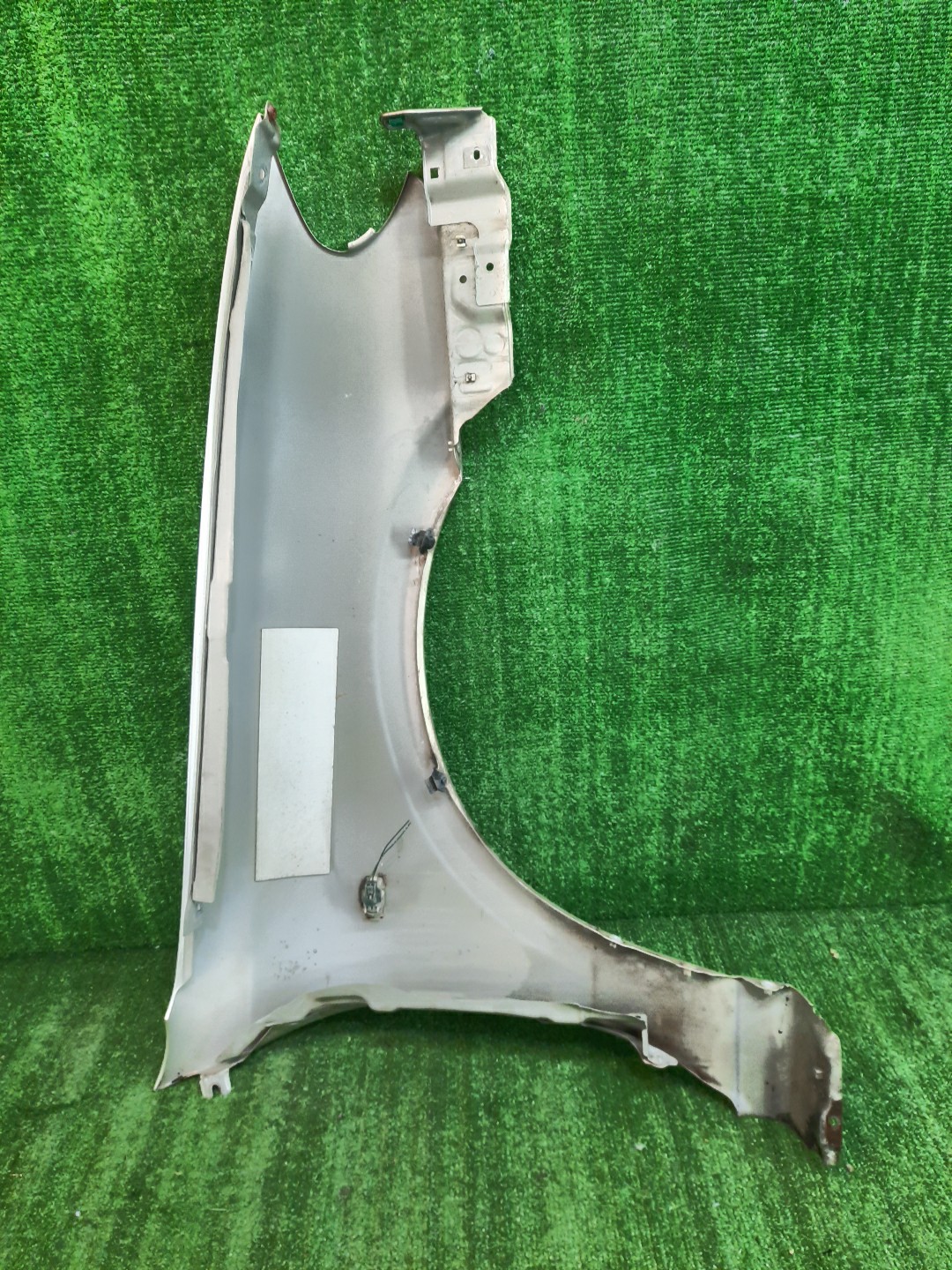 Крыло левое переднее NISSAN BLUEBIRD SYLPHY G10, QG10, FG10, TG10, QNG10 8642 5 ракурс