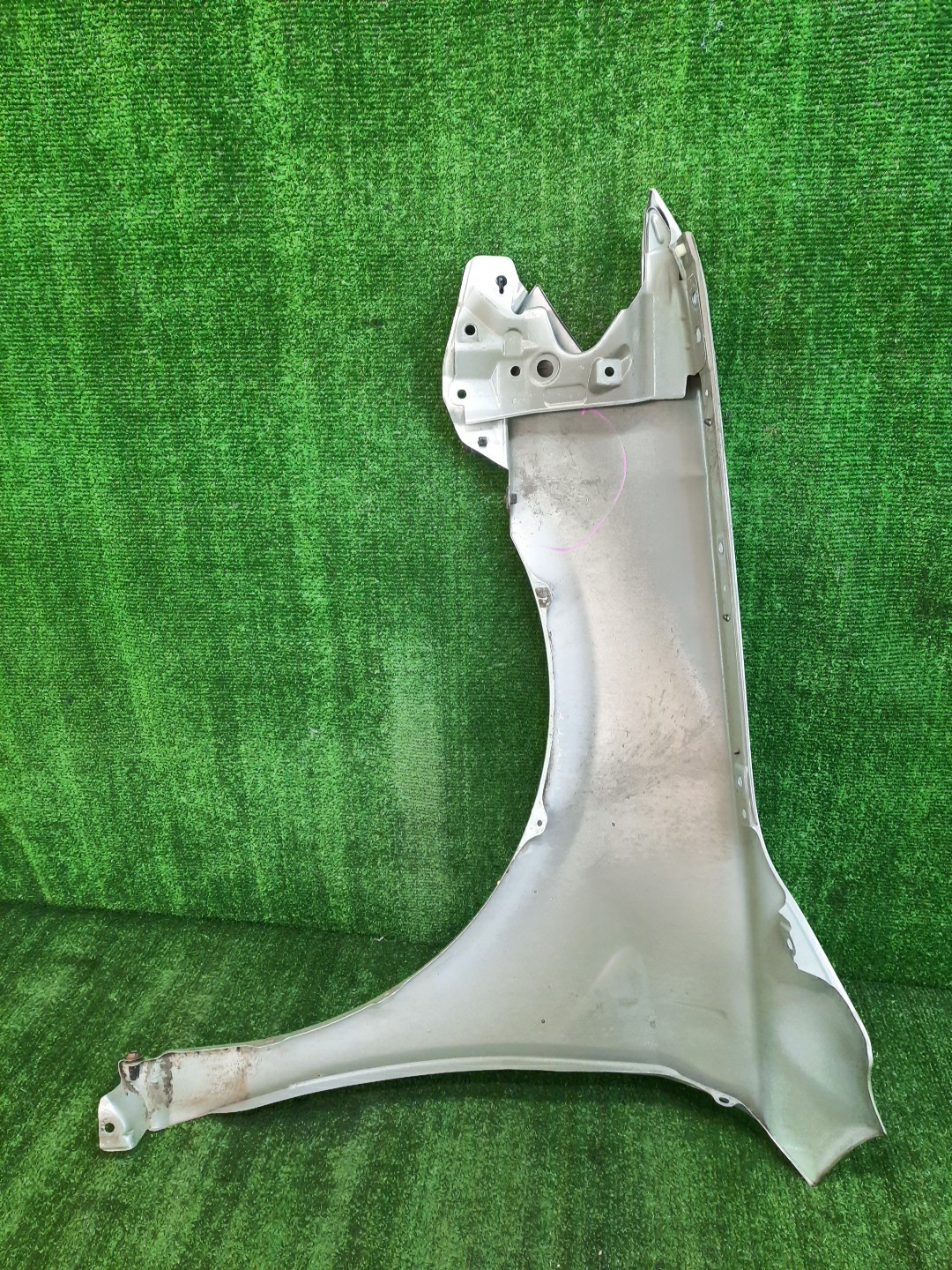 Крыло правое переднее TOYOTA CAMRY, ALTIS AHV40, GSV40, ACV40, ACV45, ACV40N, ACV45N 8686 5 ракурс