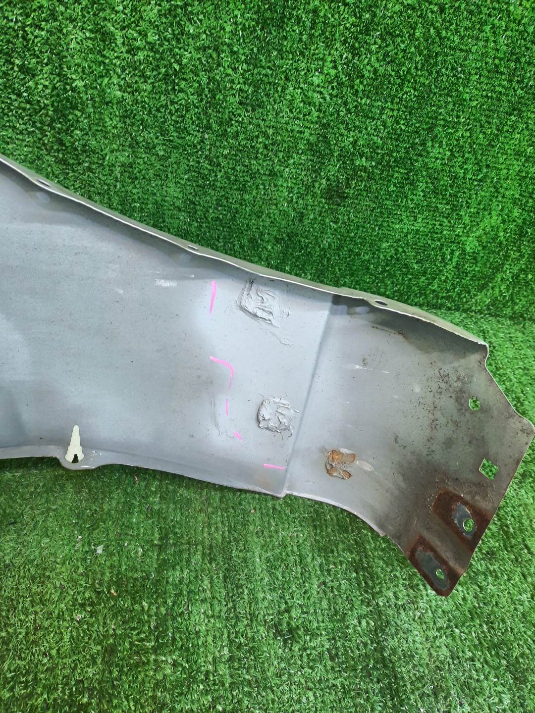 Крыло левое переднее MAZDA CAPELLA, 626 GF8P, GWEW, GW8W, GWER, GWFW, GFEP, GW5R, GF, GW 8796 4 ракурс