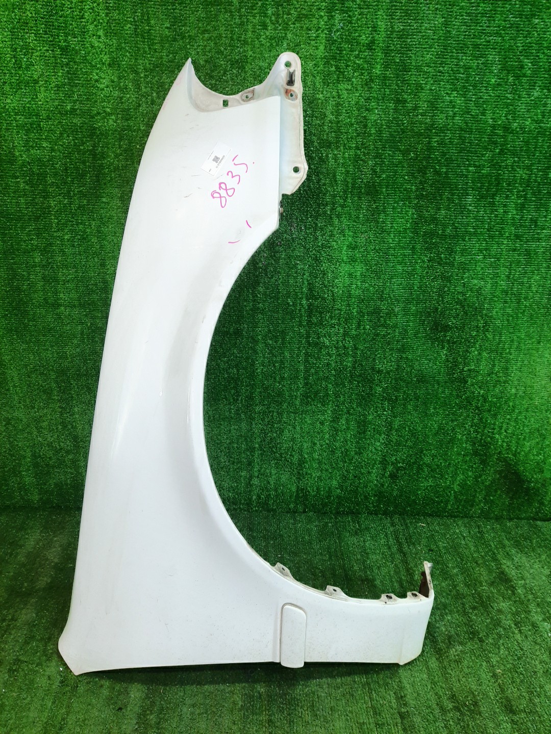 Крыло правое переднее TOYOTA SPRINTER AE111, AE114, AE110, EE111, CE110, CE114 8835 1 ракурс