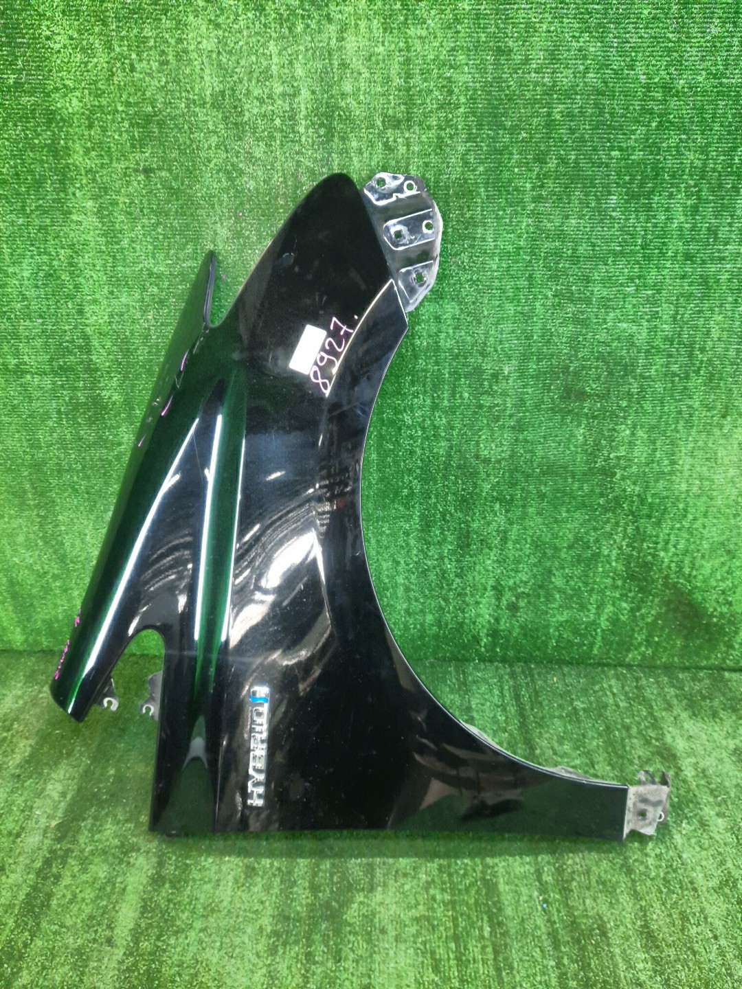 Крыло правое переднее TOYOTA PRIUS ALPHA ZVW41W, ZVW40W 8927 1 ракурс