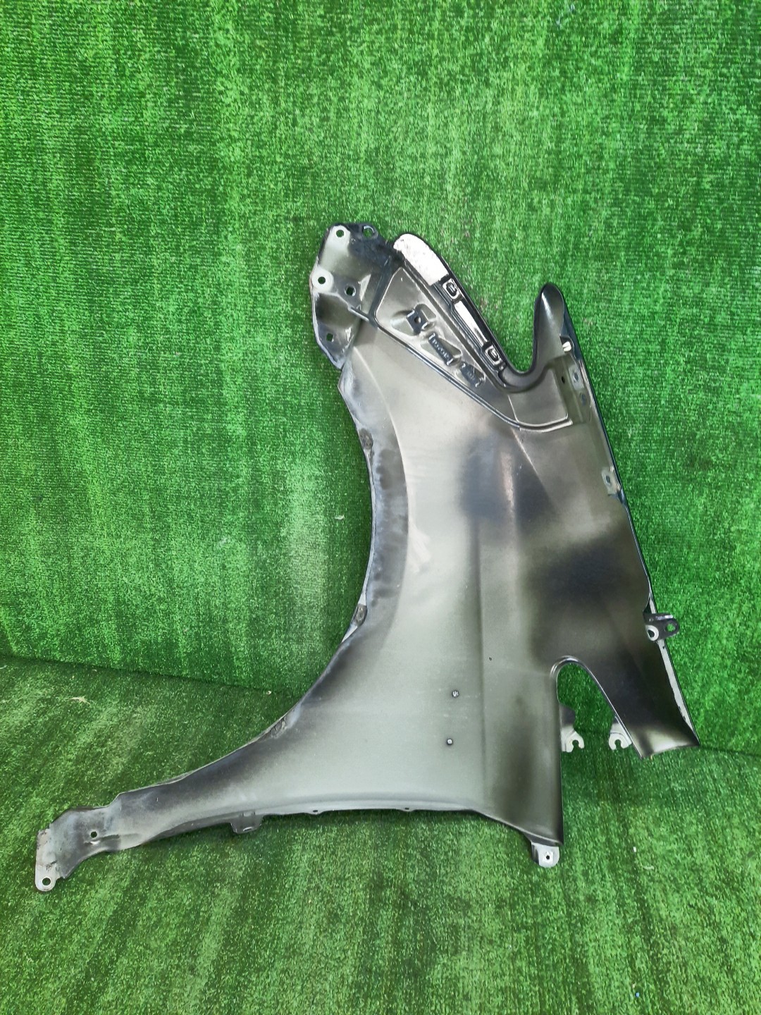 Крыло правое переднее TOYOTA PRIUS ALPHA ZVW41W, ZVW40W 8927 3 ракурс