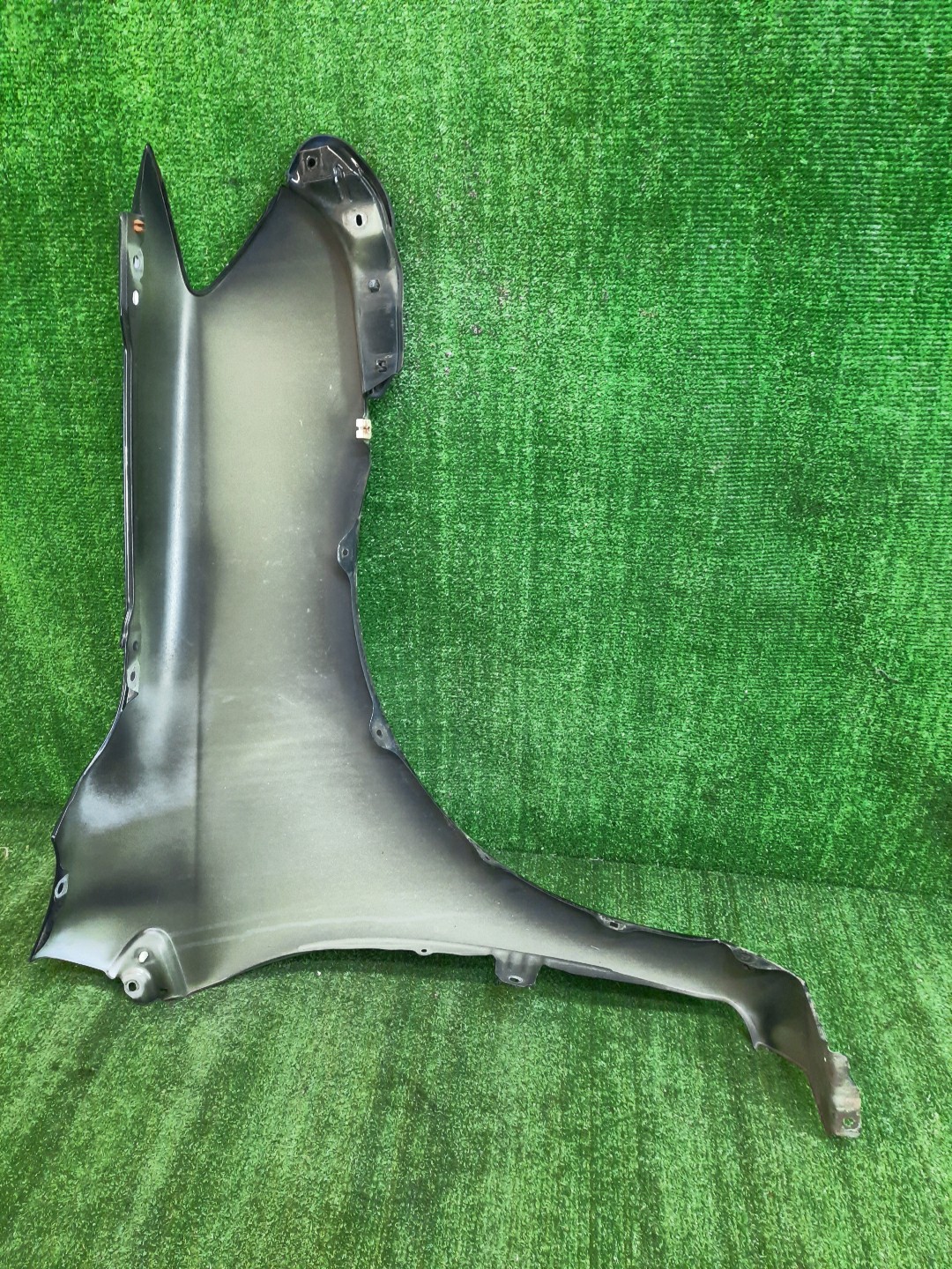 Крыло левое переднее TOYOTA COROLLA FIELDER, COROLLA  AXIO ZRE144G, ZRE142G, NZE144G, NZE141G, NZE141, NZE144, ZRE142, ZRE144 8957 4 ракурс
