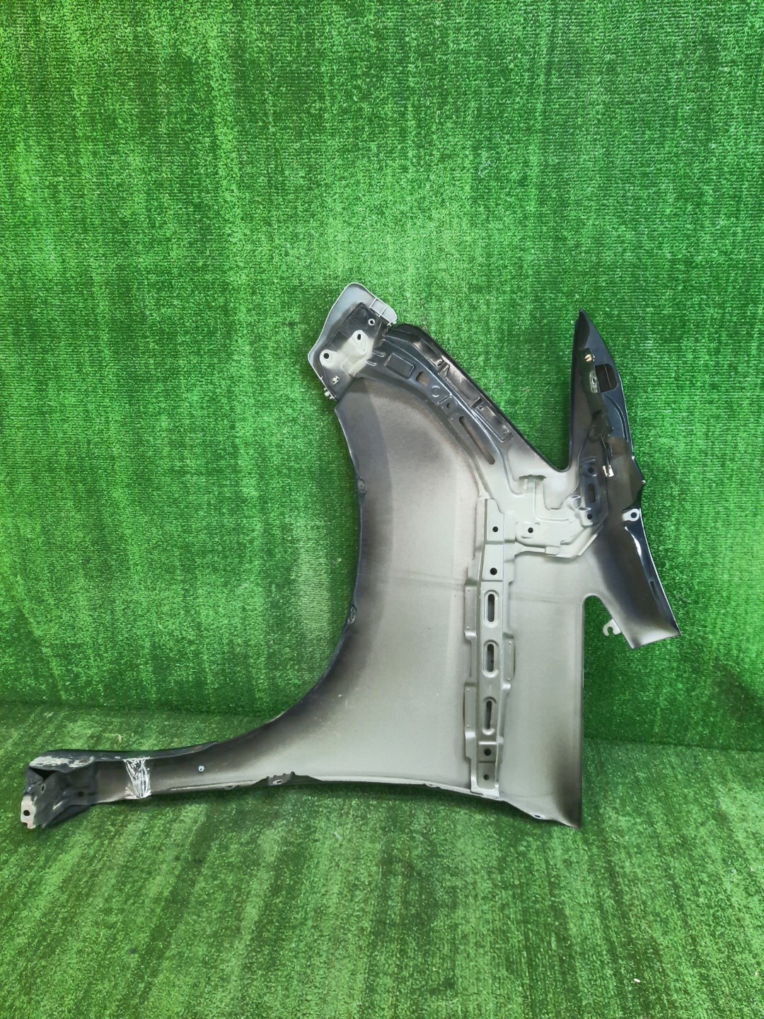Крыло правое переднее TOYOTA VELLFIRE ANH25W, GGH25W, GGH20W, ANH20W 8968 2 ракурс