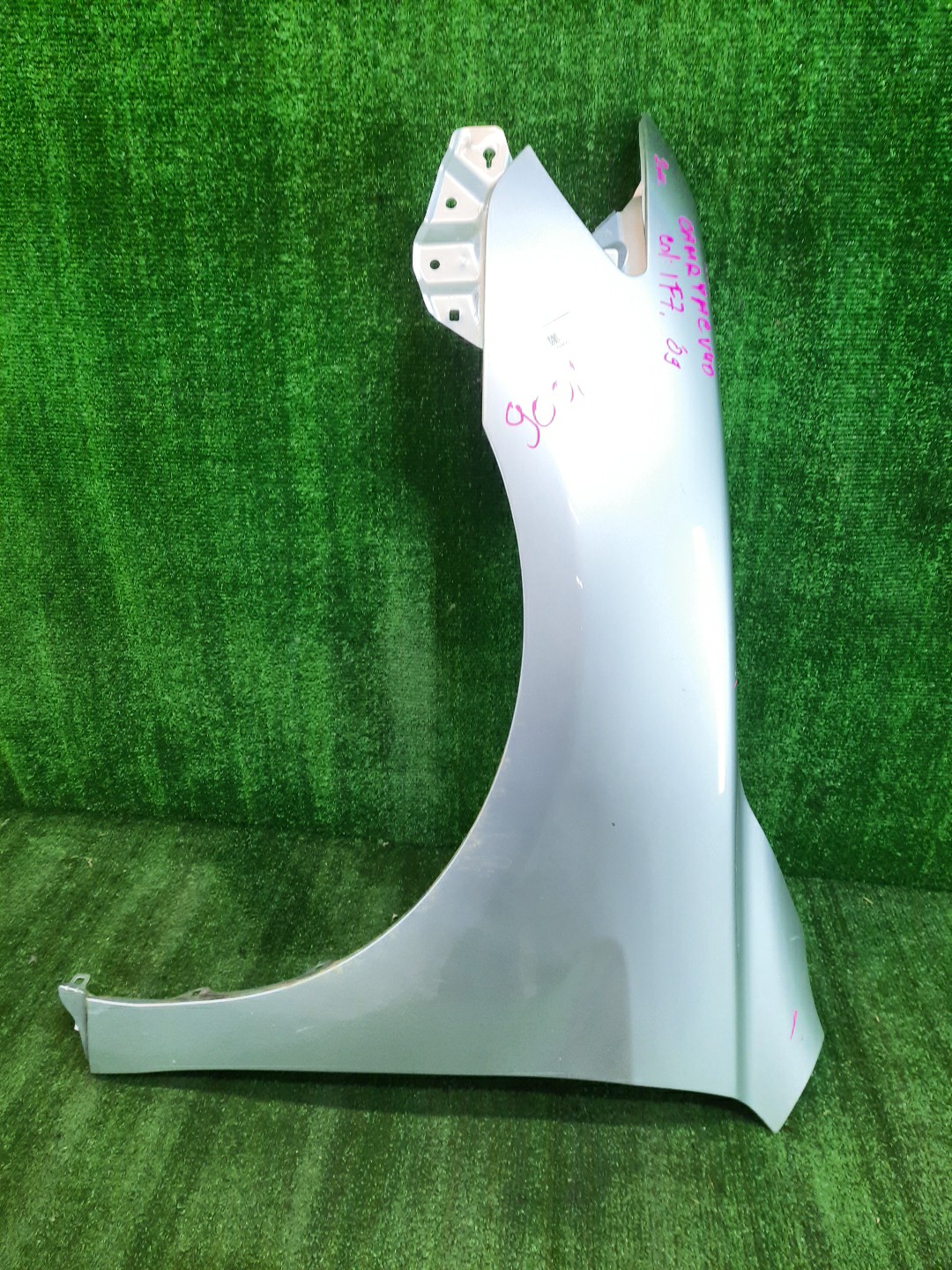 Крыло левое переднее TOYOTA CAMRY, ALTIS AHV40, GSV40, ACV40, ACV45, ACV40N, ACV45N 9001 1 ракурс