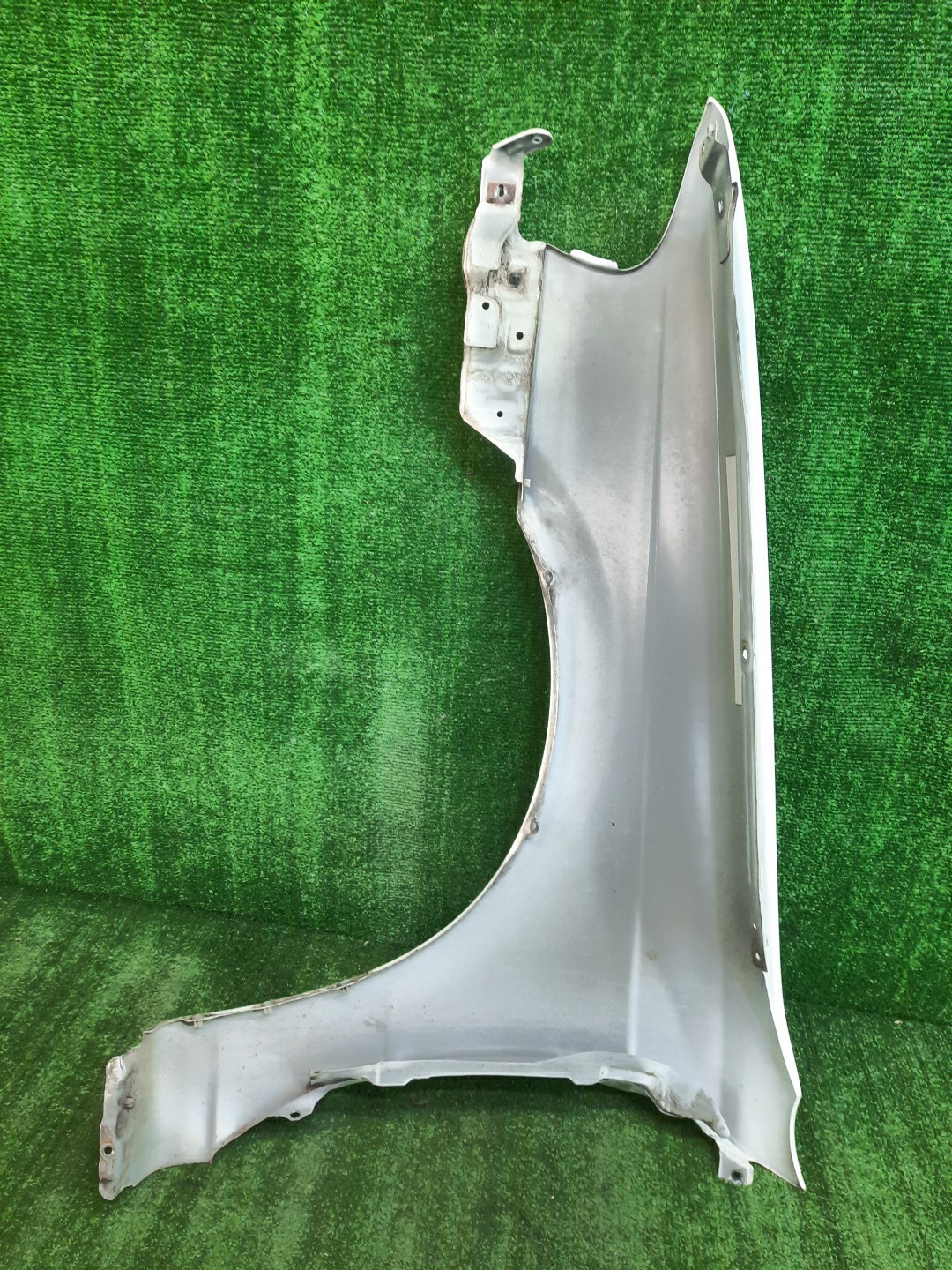 Крыло правое переднее NISSAN SUNNY B15, FB15, FNB15, QB15, SB15 9094 5 ракурс
