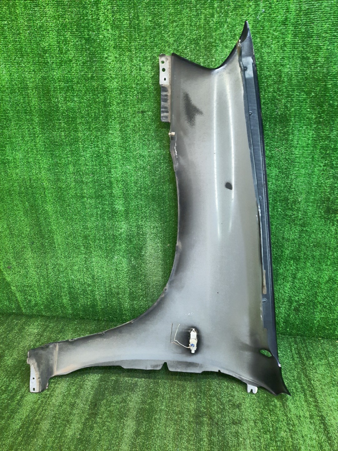 Крыло правое переднее MAZDA TRIBUTE EP3W 9139 4 ракурс