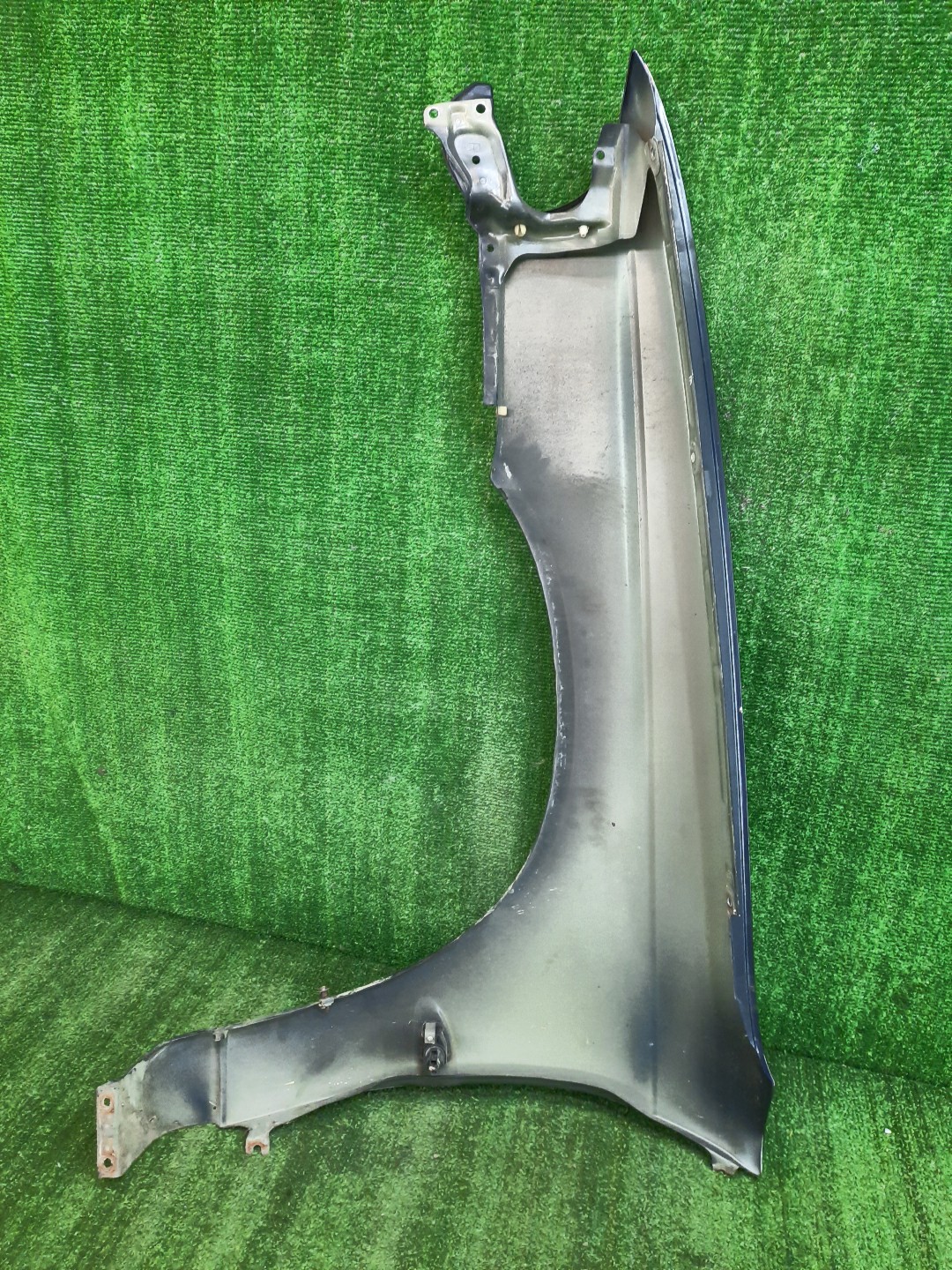 Крыло правое переднее SUBARU LEGACY BGB, BD5, BG5, BG9, BD9, BG3, BD3, BG4, BG7, BD4 9182 4 ракурс