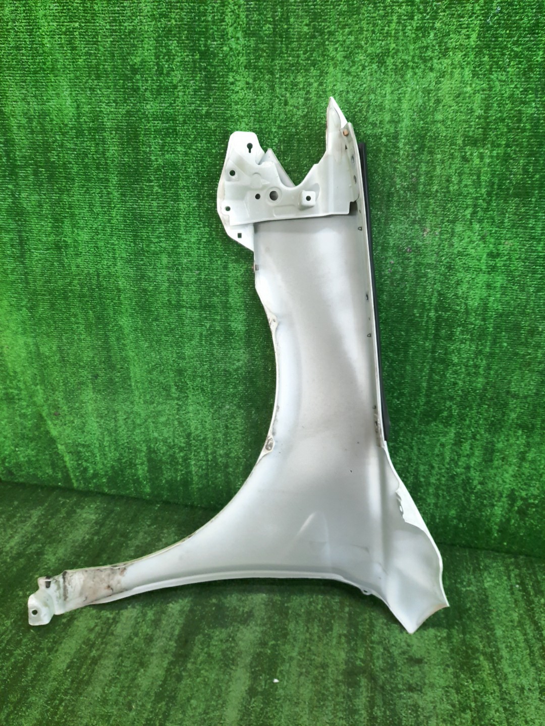 Крыло правое переднее TOYOTA CAMRY, ALTIS AHV40, GSV40, ACV40, ACV45, ACV40N, ACV45N 9191 4 ракурс