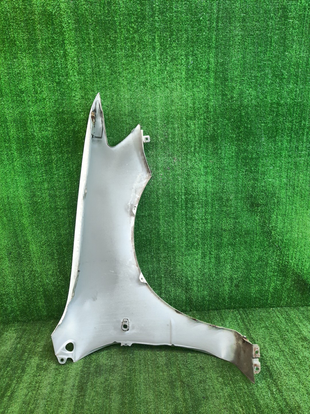 Крыло левое переднее MITSUBISHI LANCER CEDIA, LANCER CS2A, CS5W, CS5A, CS3W, CS9W, CS9A, CS1A, CS2W, CS2V, CS3A, CS6A 9210 3 ракурс