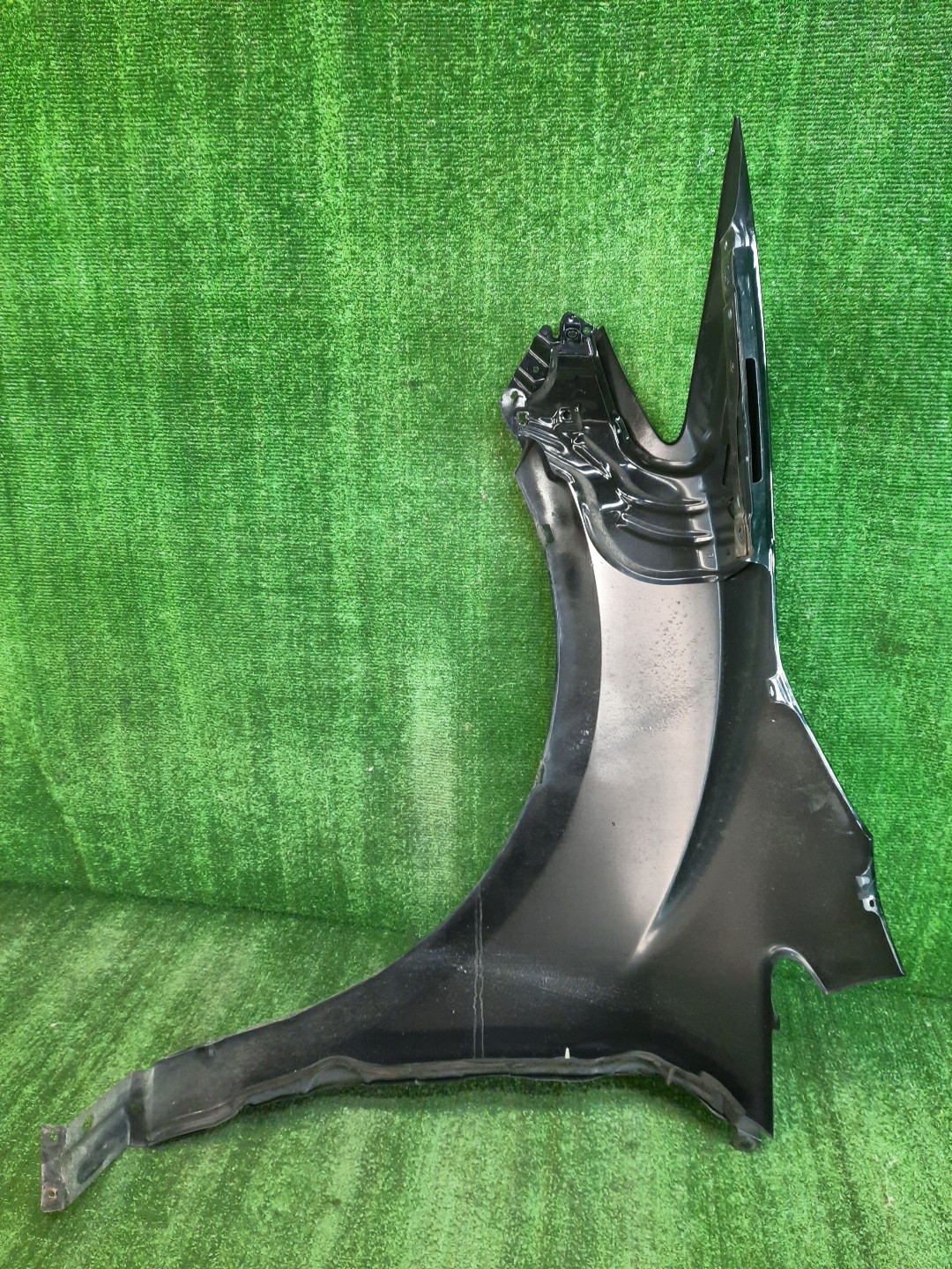 Крыло правое переднее MAZDA CX-7 ER3P 9304 4 ракурс