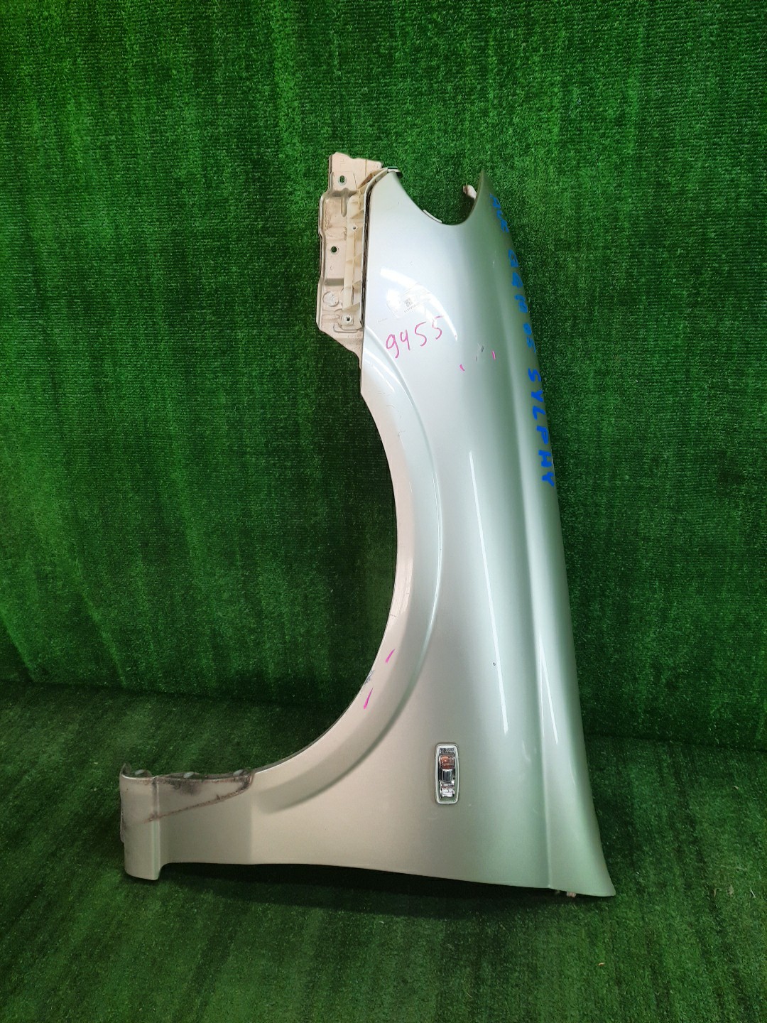 Крыло левое переднее NISSAN BLUEBIRD SYLPHY G10, QG10, FG10, TG10, QNG10 9455 1 ракурс