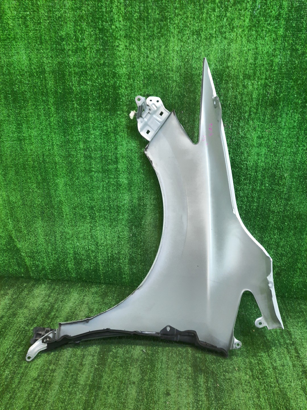 Крыло правое переднее HONDA JADE FR4 9490 3 ракурс