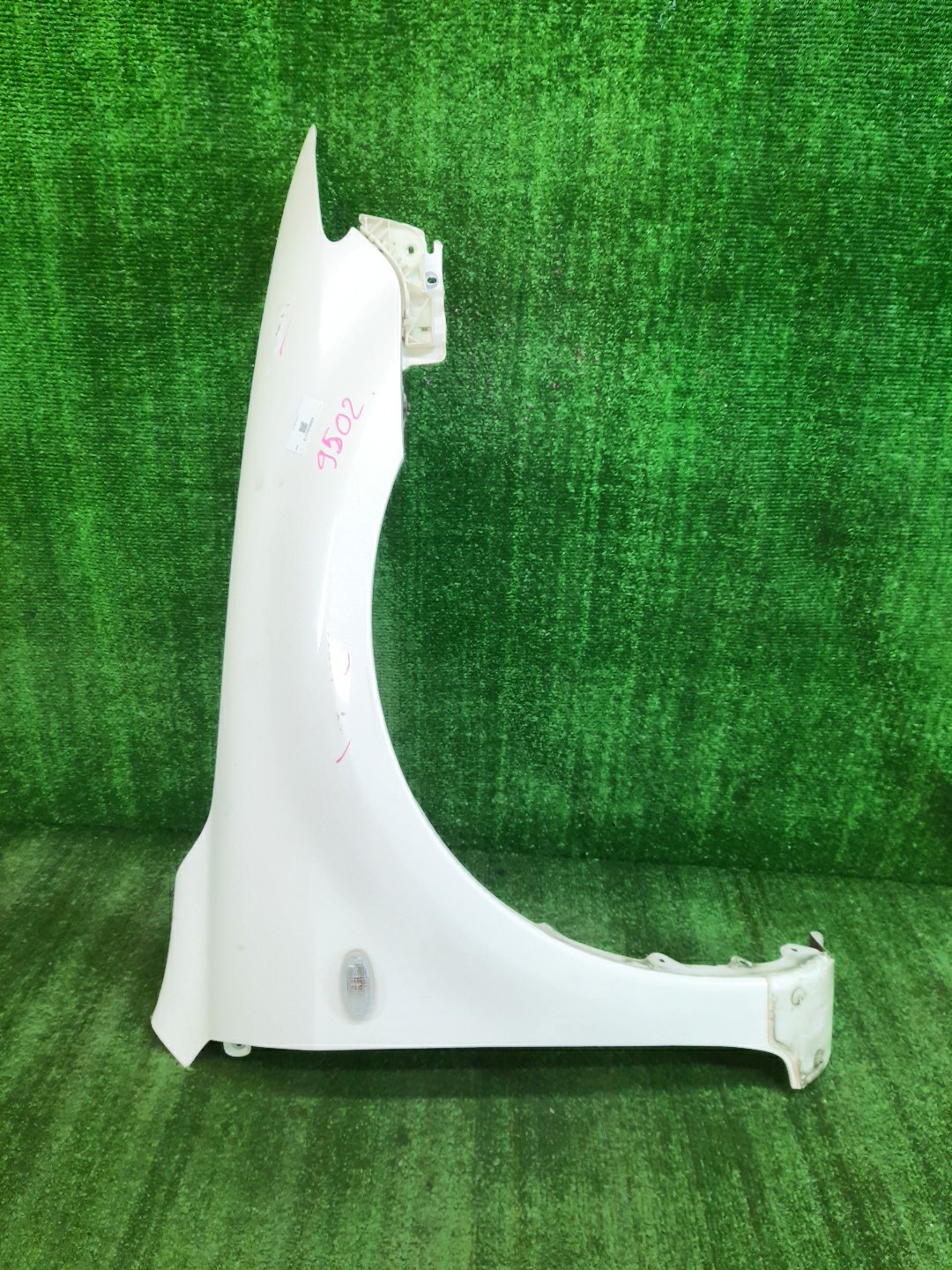 Крыло правое переднее MAZDA ATENZA, MAZDA 6 GG3S, GY3W, GYEW, GGEP, GGES, GG3P, GY, GG 9502 1 ракурс
