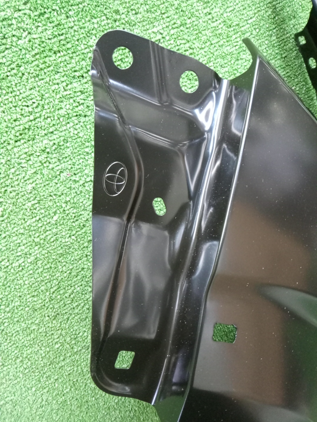 Крыло левое переднее TOYOTA TACOMA GRN305L 53812-04120 3 ракурс