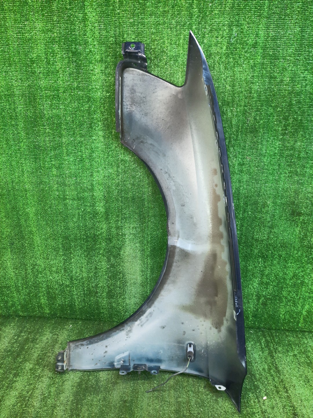 Крыло правое переднее AUDI A4 8ED, 8E, 8HE, 8H7, 8E5, 8EC, B7, B6 9660 4 ракурс