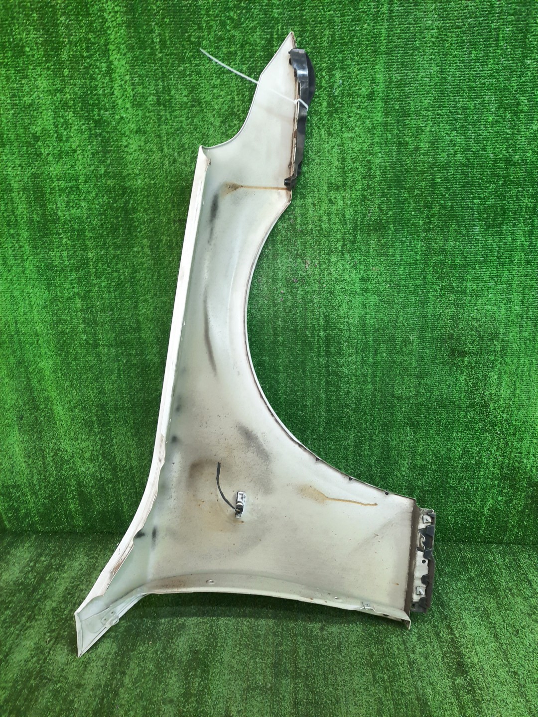 Крыло левое переднее BMW 5-Series, 530i, 540i, 520i, 523i, 525i, 530xi, 545i, 550i, 525xi E61, E60 9681 2 ракурс