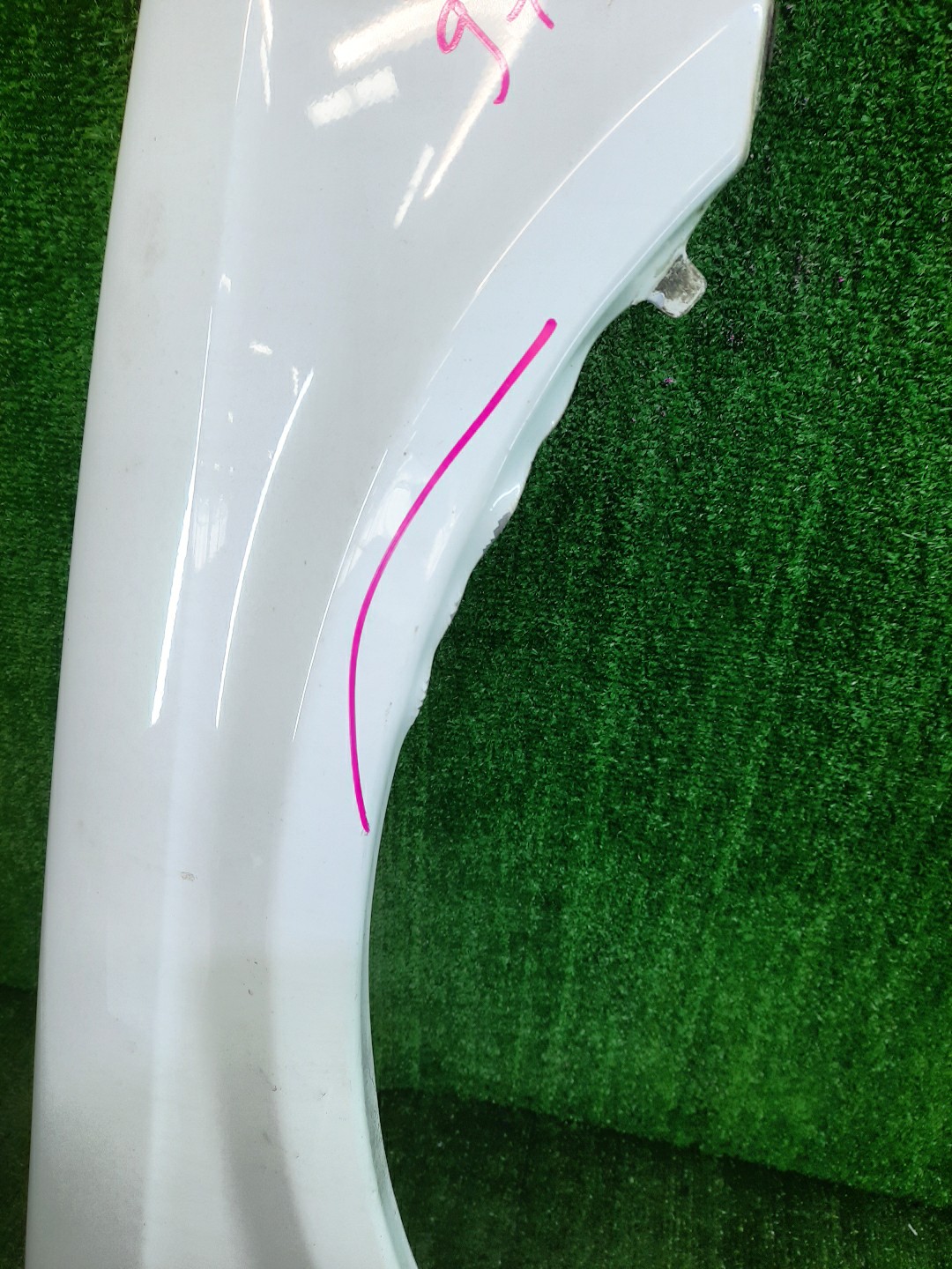 Крыло правое переднее SUBARU LEGACY BH9, BE5, BH5, BHE, BHC, BE9 9703 2 ракурс
