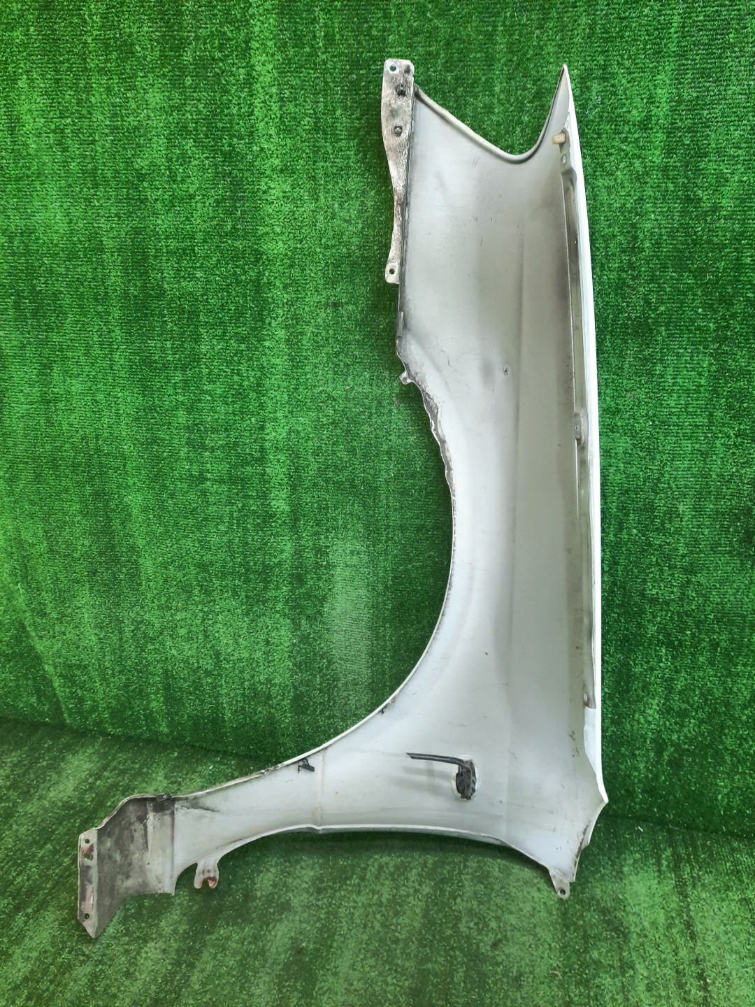 Крыло правое переднее SUBARU LEGACY BH9, BE5, BH5, BHE, BHC, BE9 9703 3 ракурс