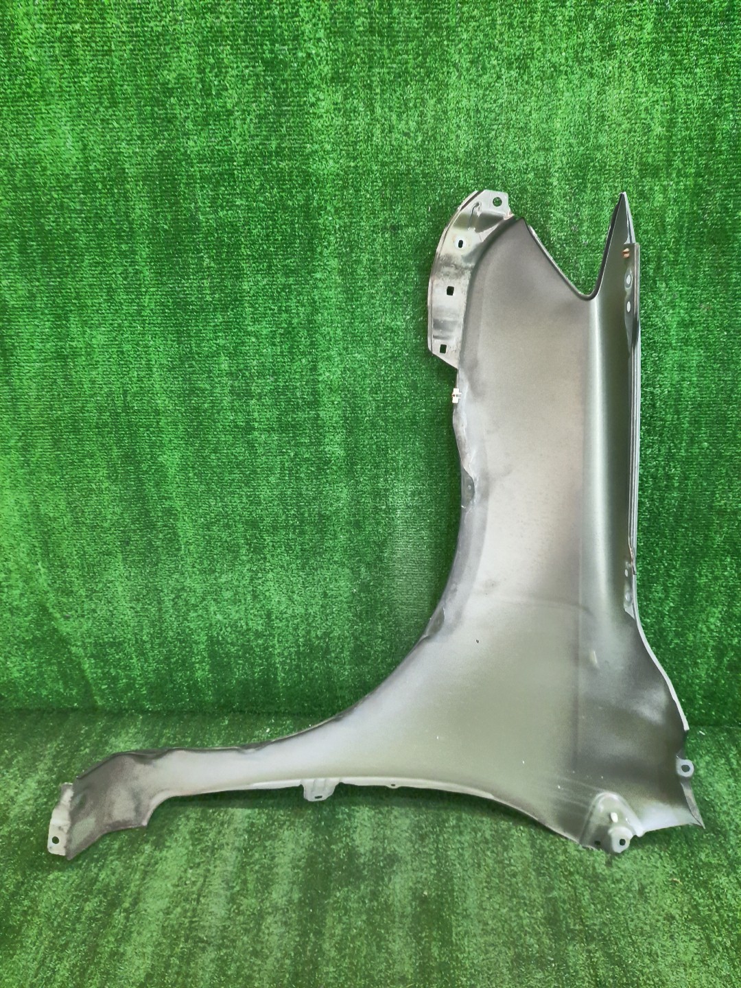 Крыло правое переднее TOYOTA COROLLA FIELDER, COROLLA  AXIO ZRE144G, ZRE142G, NZE144G, NZE141G, NZE141, NZE144, ZRE142, ZRE144 9704 4 ракурс
