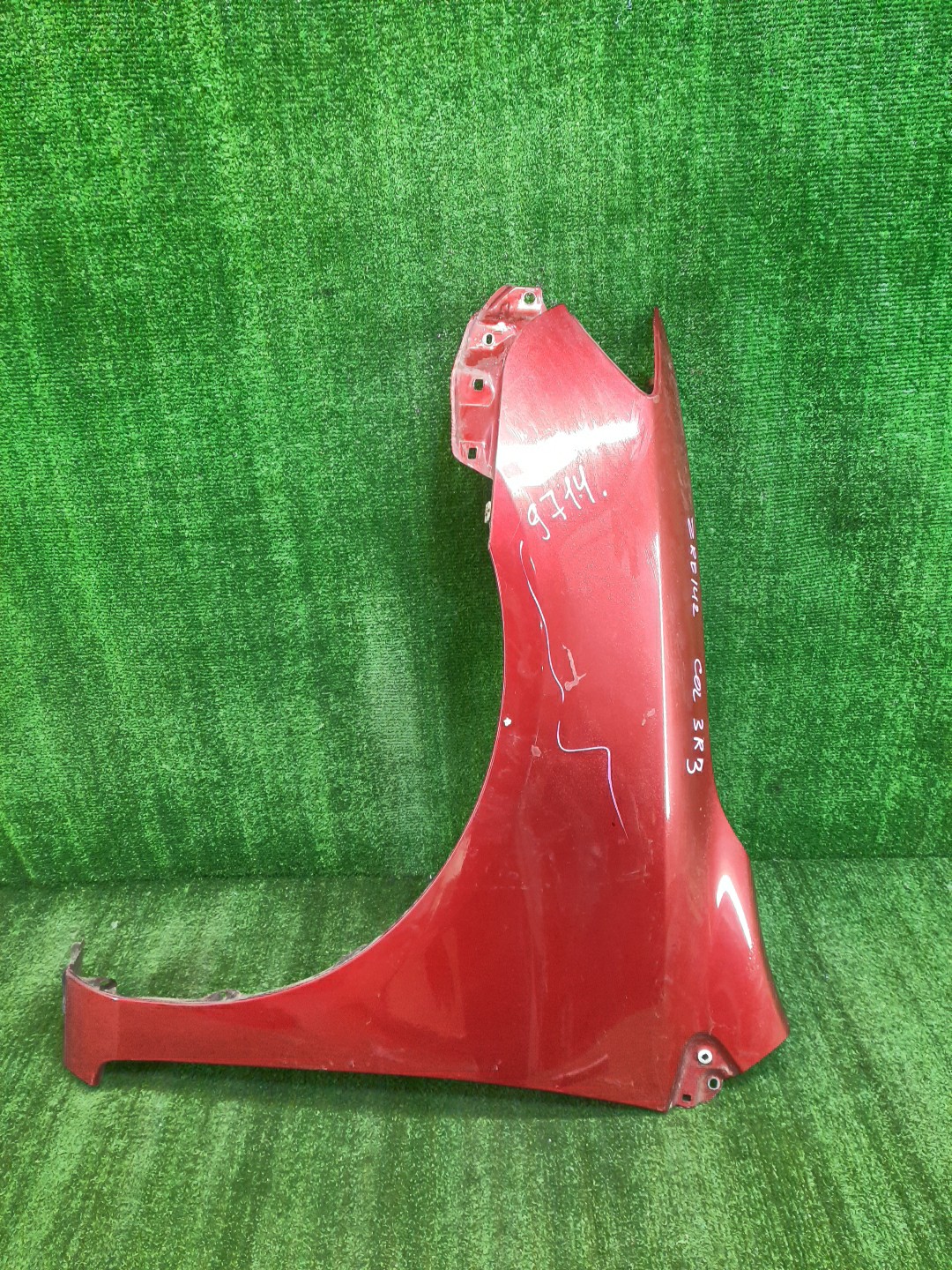 Крыло левое переднее TOYOTA COROLLA FIELDER, COROLLA  AXIO ZRE144G, ZRE142G, NZE144G, NZE141G, NZE141, NZE144, ZRE142, ZRE144 9714 1 ракурс