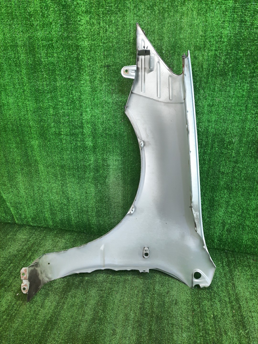 Крыло правое переднее MITSUBISHI LANCER CEDIA, LANCER CS2A, CS5W, CS5A, CS3W, CS9W, CS9A, CS1A, CS2W, CS2V, CS3A, CS6A 9923 3 ракурс