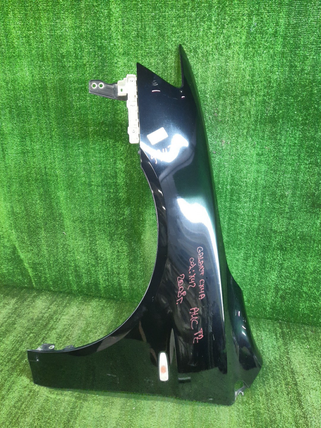 Крыло левое переднее MITSUBISHI LANCER, GALANT FORTIS CY4A, CY2A, CY3A, CY6A, CX6A, CX4A, CX3A 9947 1 ракурс