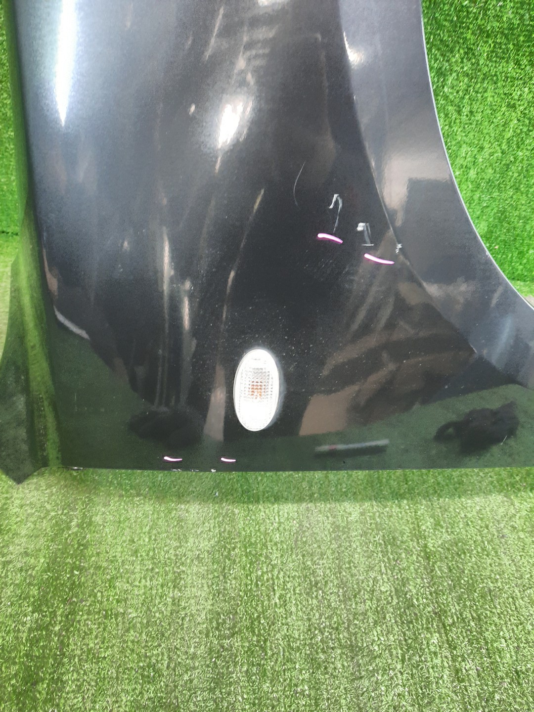 Крыло правое переднее MAZDA AXELA, MAZDA 3, 3 BK5P, BK3P, BKEP, BK SEDAN 2 ракурс
