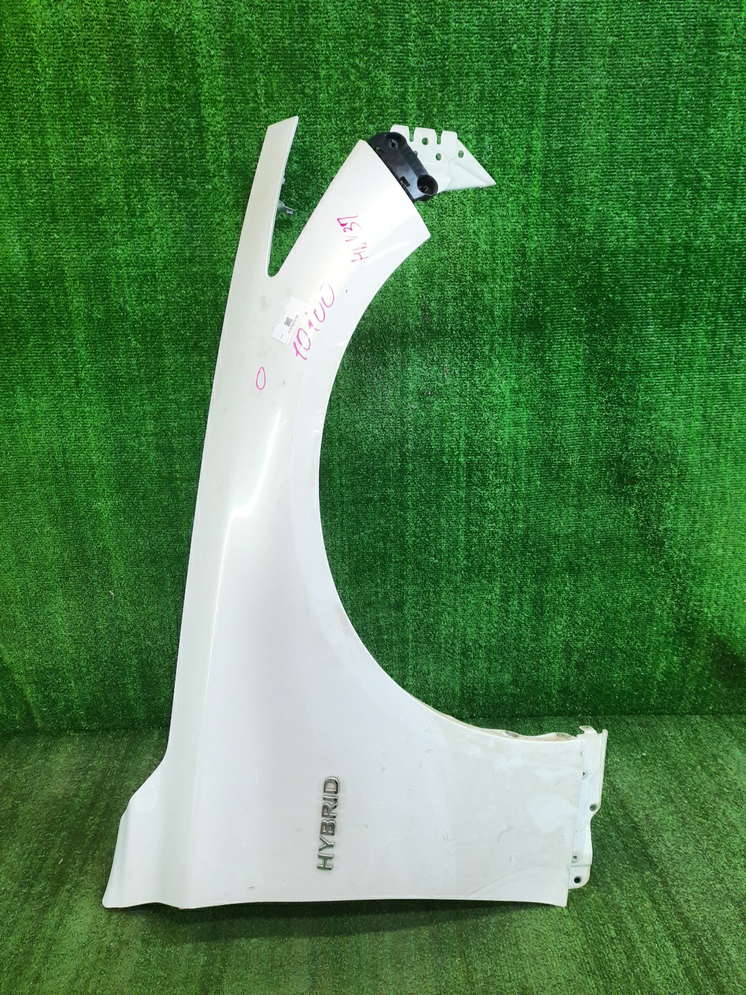Крыло правое переднее NISSAN SKYLINE HNV37 10100 1 ракурс Крыло правое переднее NISSAN SKYLINE HNV37 10100 1 ракурс