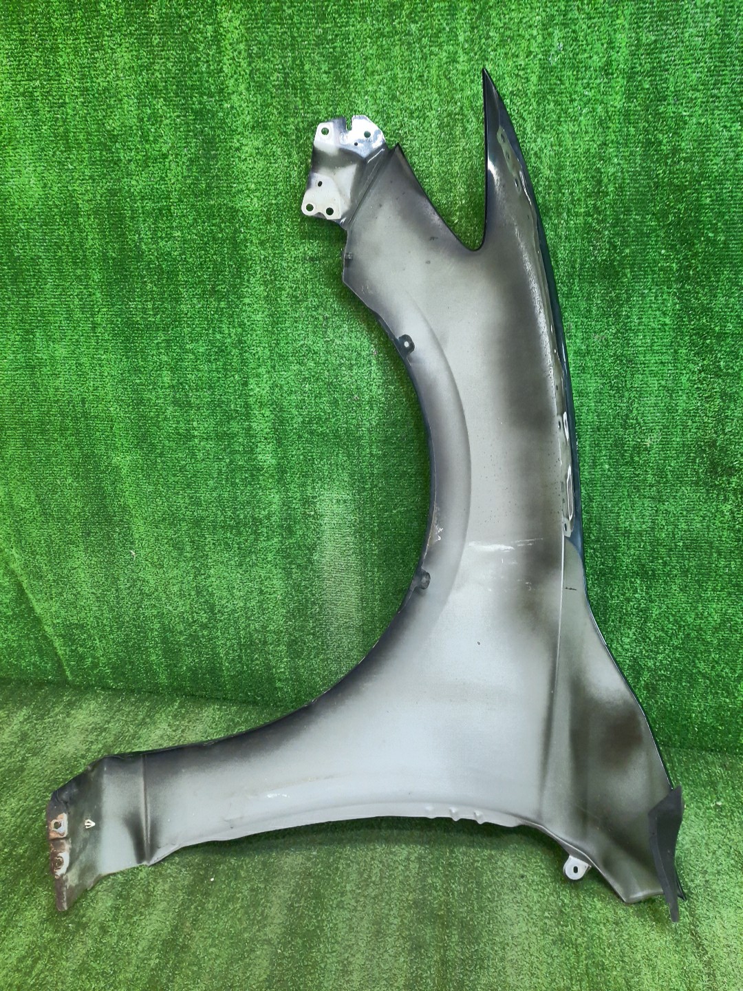 Крыло правое переднее MAZDA ATENZA, MAZDA 6, 6 GJ2AW, GJ5FW, GJEFW, GJ2FW, GJ5FP, GJEFP, GJ2FP, GJ2AP, GJ526, GJ523 10107 4 ракурс