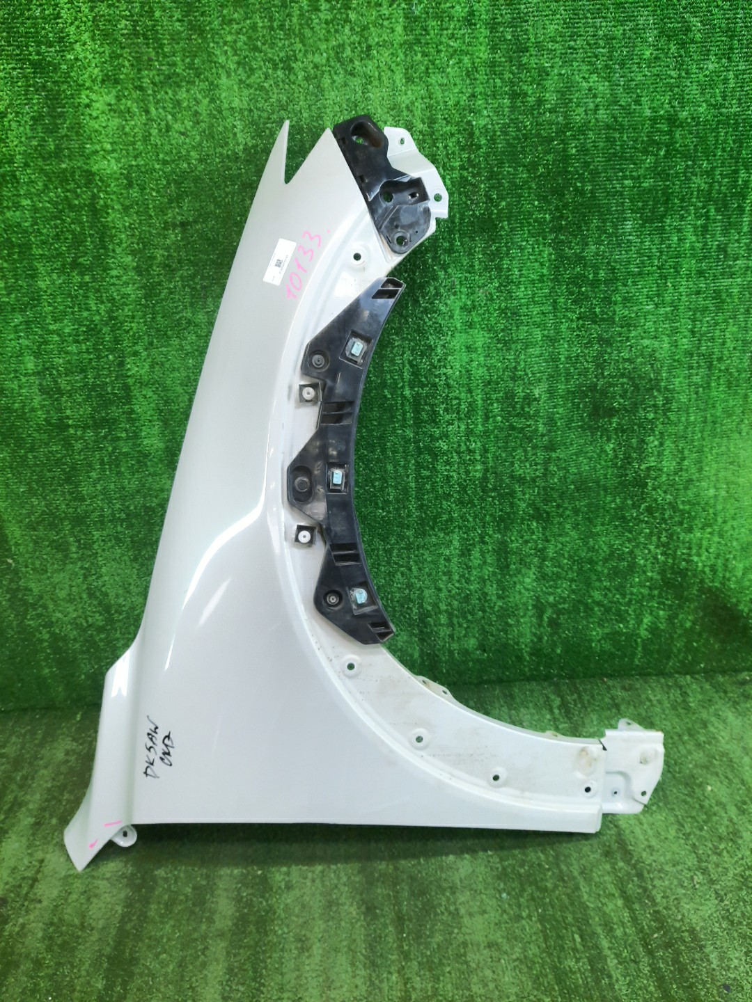 Крыло правое переднее MAZDA CX-3 DK5AW 10133 1 ракурс