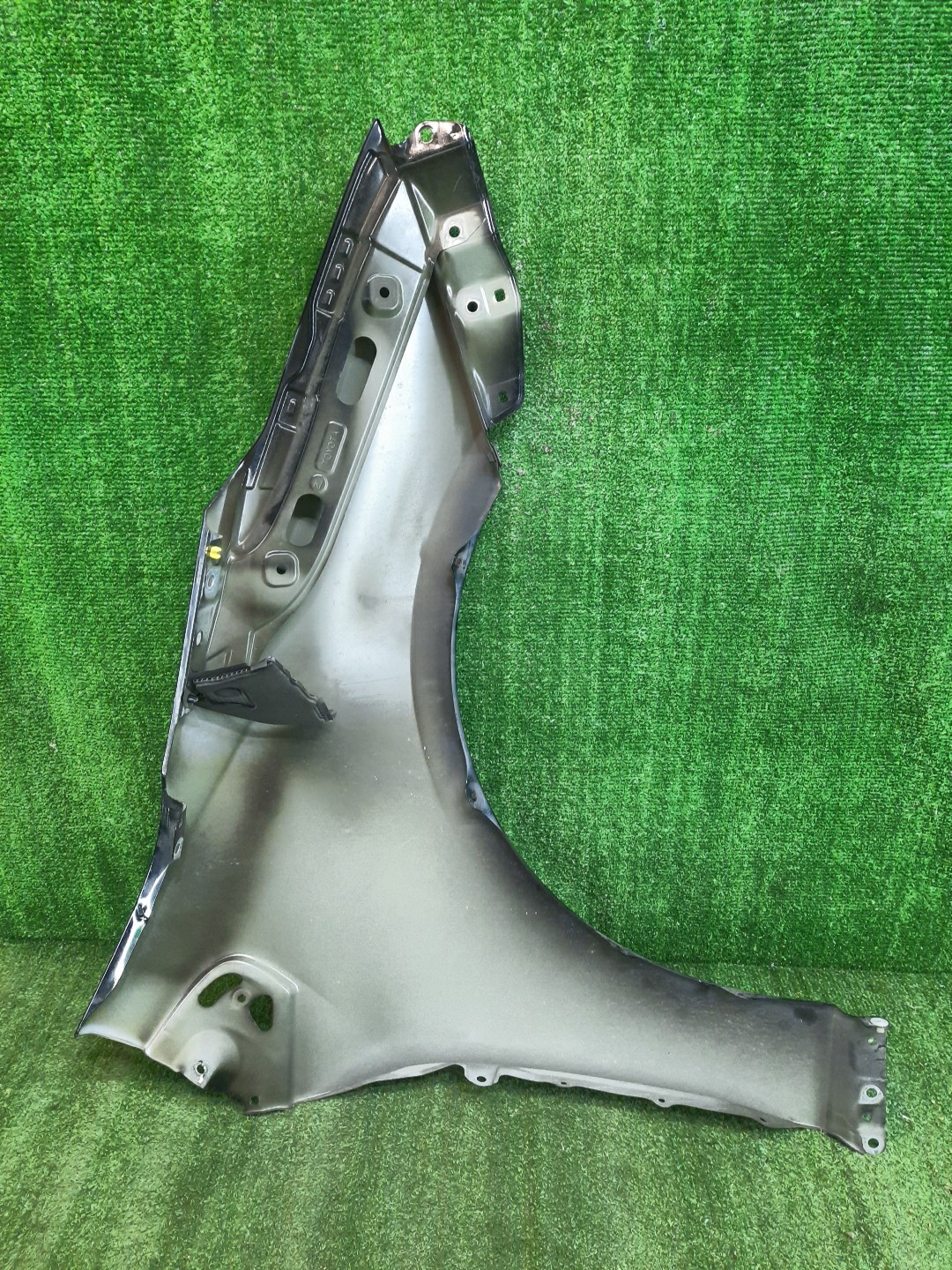 Крыло левое переднее TOYOTA PRIUS ZVW50, ZVW51, ZVW55 10266 3 ракурс
