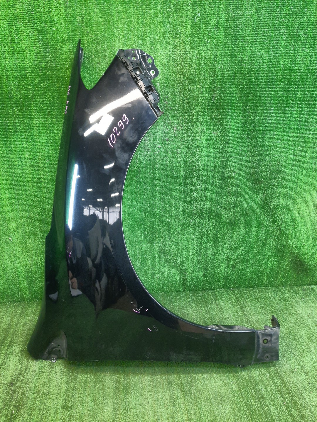 Крыло правое переднее SUBARU LEVORG VM4, VMG 10299 1 ракурс