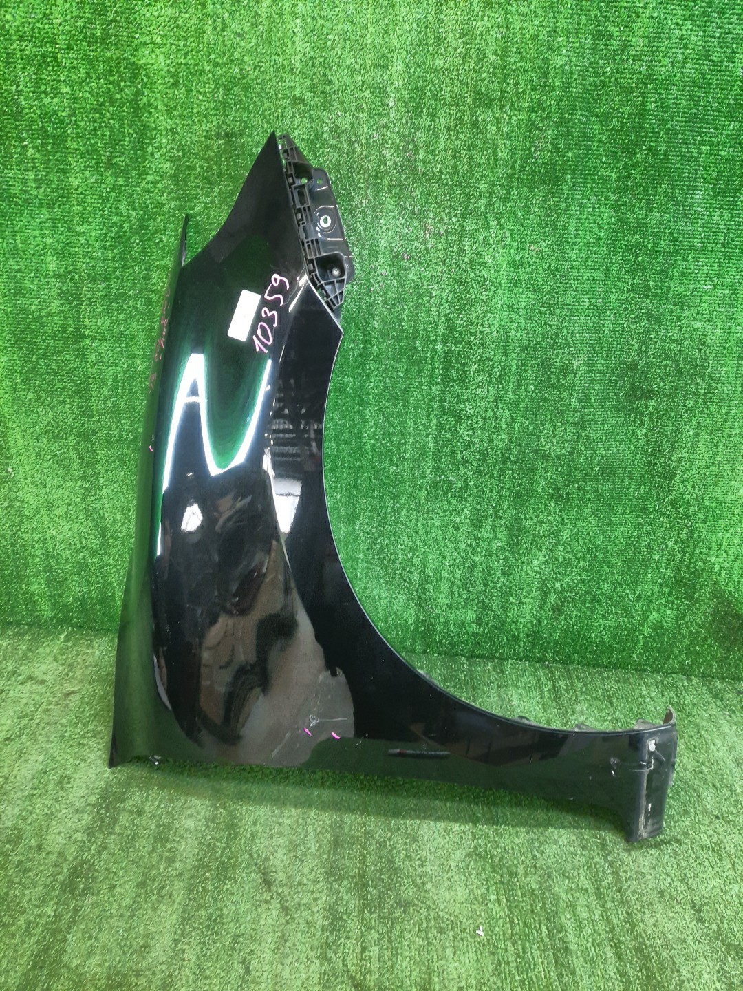 Крыло правое переднее SUZUKI SWIFT ZD53S, ZD83S, ZC13S, ZC43S, ZC83S, ZC53S, ZC33S 10359 1 ракурс Крыло правое переднее SUZUKI SWIFT ZD53S, ZD83S, ZC13S, ZC43S, ZC83S, ZC53S, ZC33S 10359 1 ракурс