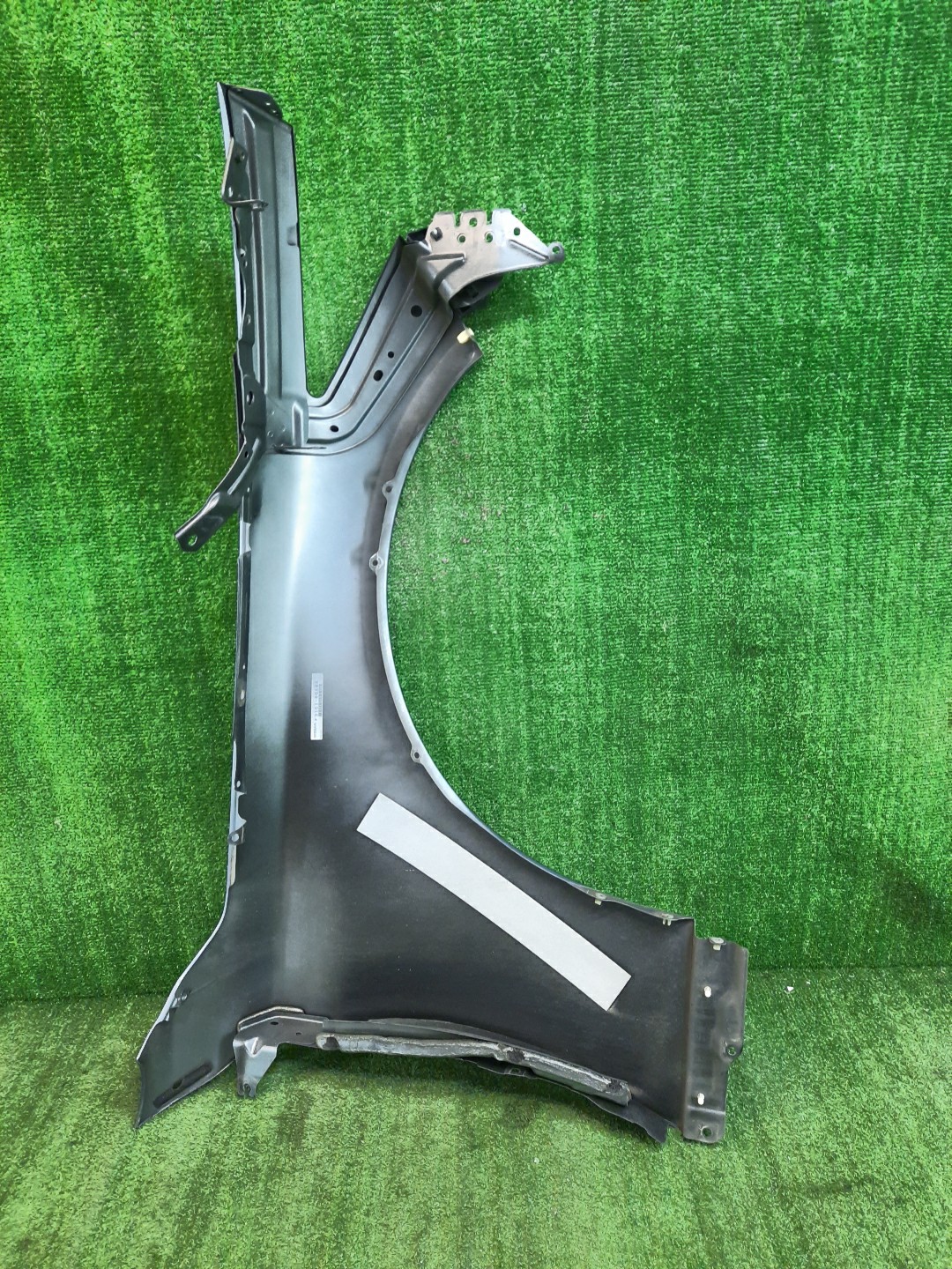 Крыло левое переднее NISSAN SKYLINE HV37 10390 5 ракурс