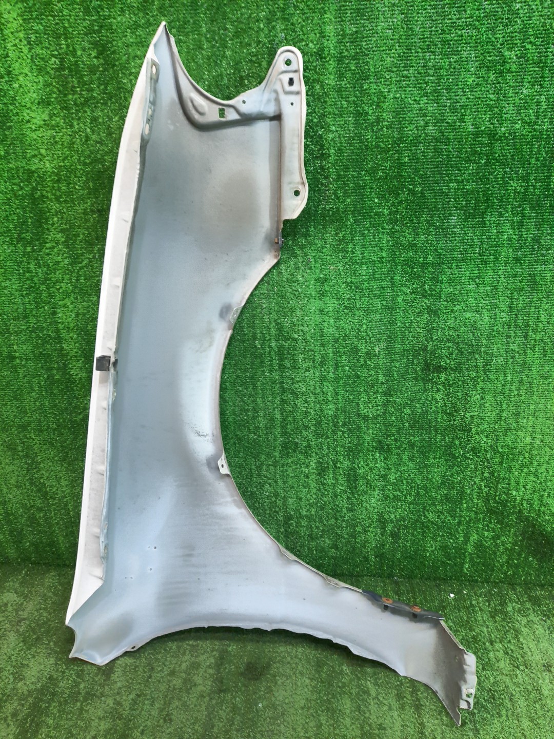 Крыло левое переднее TOYOTA SPRINTER AE111, AE114, AE110, EE111, CE110, CE114 10394 3 ракурс